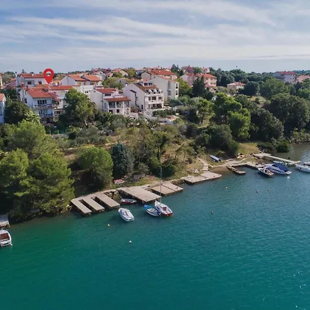Amazing In With House Sea View * Pula