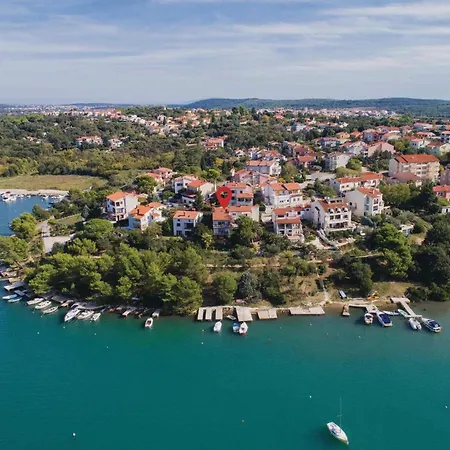 Amazing In With House Sea View Pula
