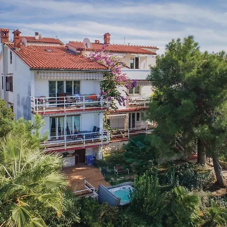 Amazing In With House Sea View *