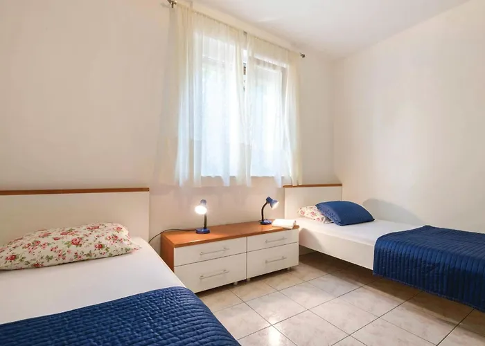 Apartment Kastanjez Ix Croatia