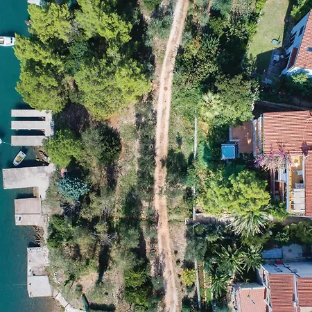 Kastanjez Ix Croatia Apartmán